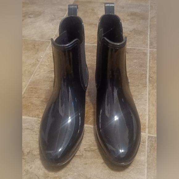 Shoes - Rain Boots